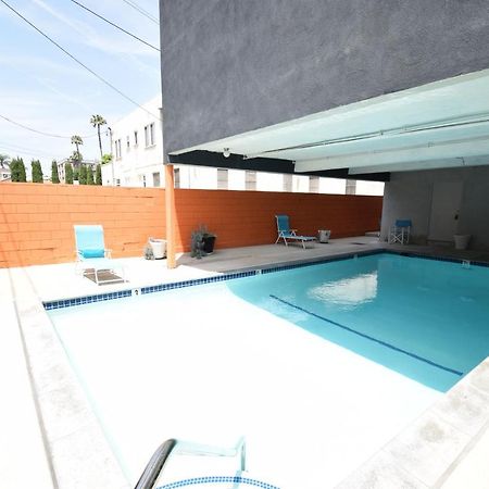 Hollywood Business Suites Los Angeles Eksteriør billede