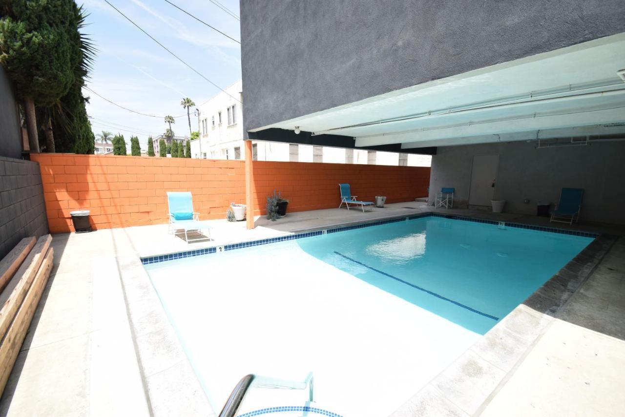 Hollywood Business Suites Los Angeles Eksteriør billede